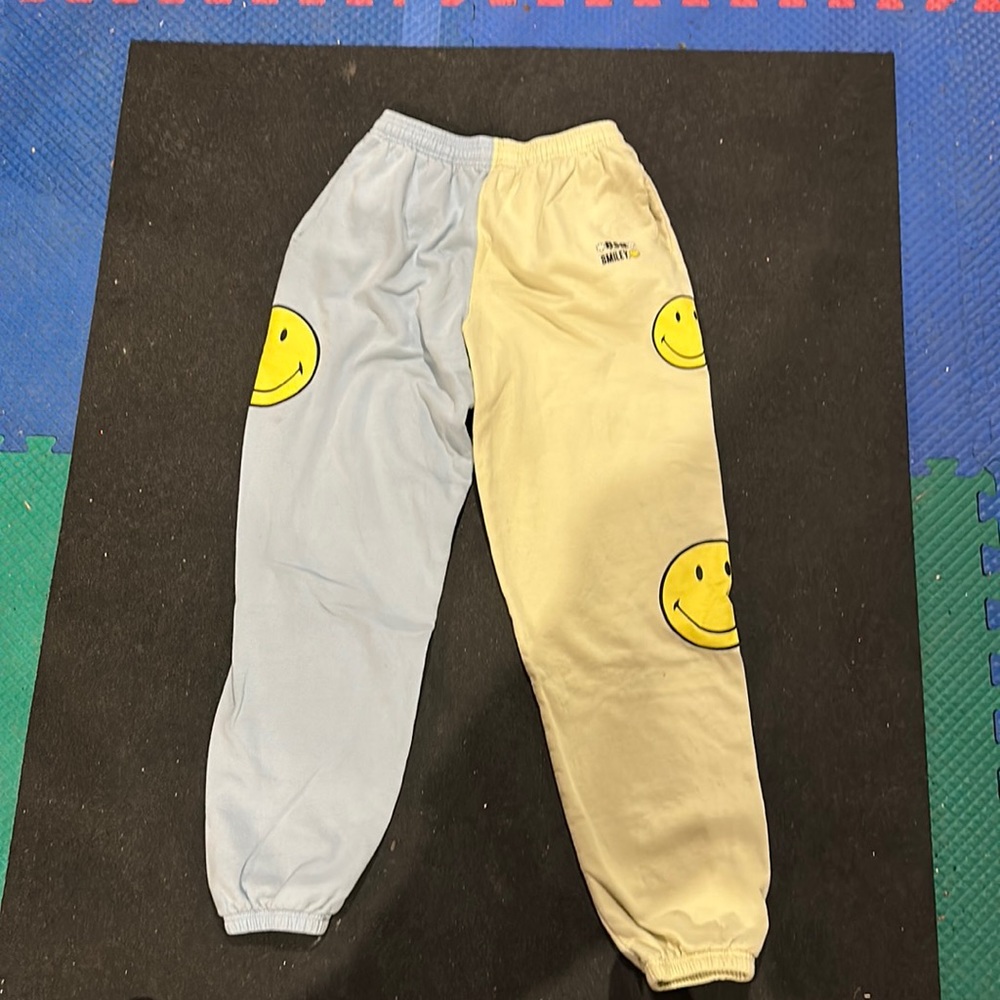 BSR smiley sweatpants size small